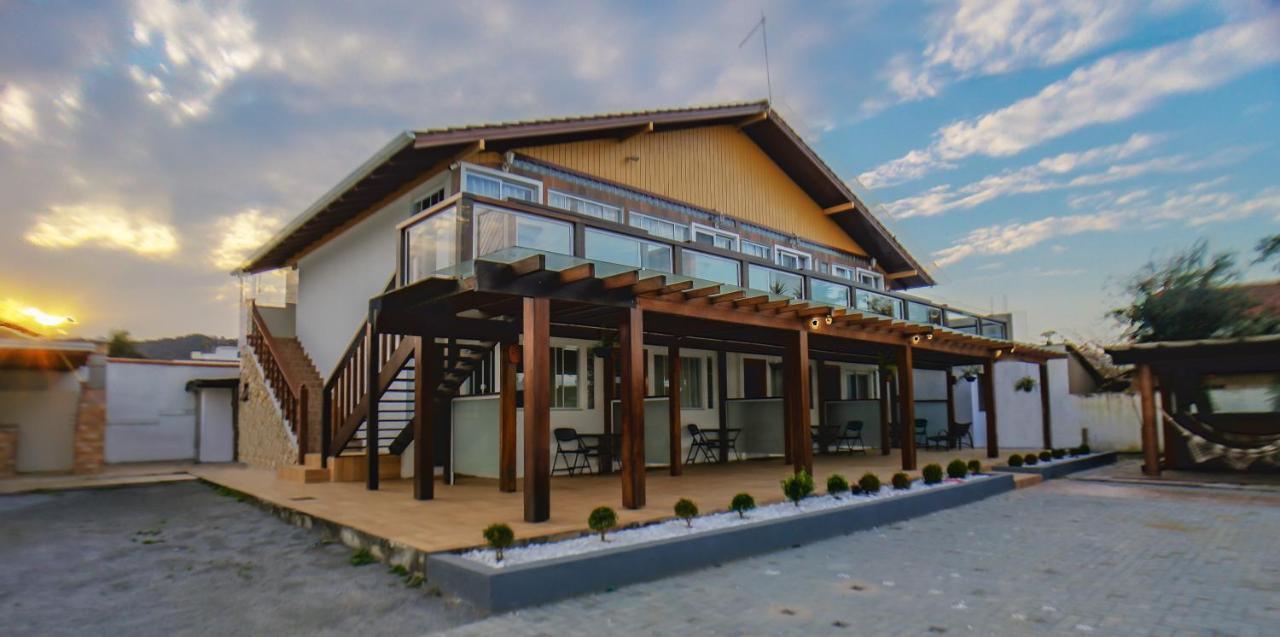 Recanto Estaleiro Residencial *